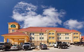 La Quinta by Wyndham Floresville